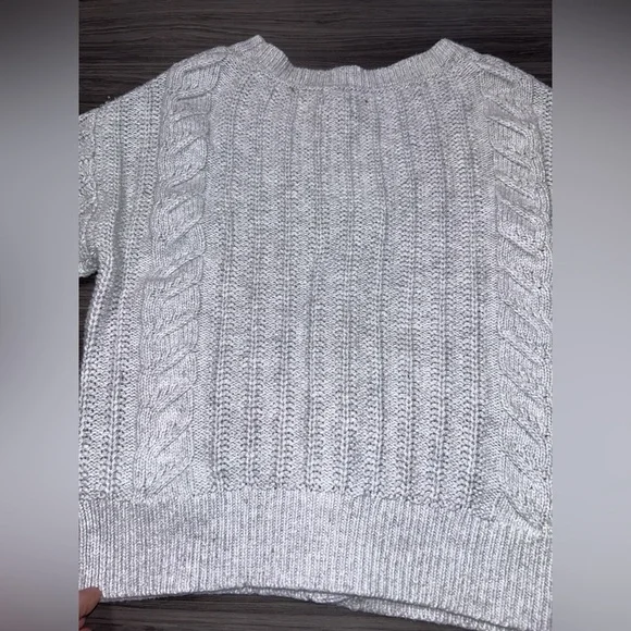 Cupcakes and Cashmere Soft Chunky Knit Cardigan Sweater V-neck Button Up Size M - Picture 8 of 8